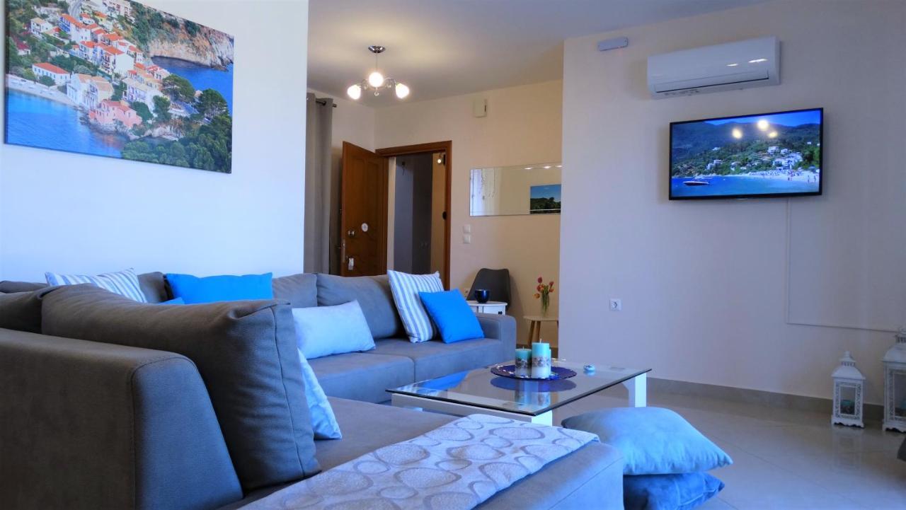 Blue Lagoon Luxury Apartment A3 アルゴストリオン エクステリア 写真