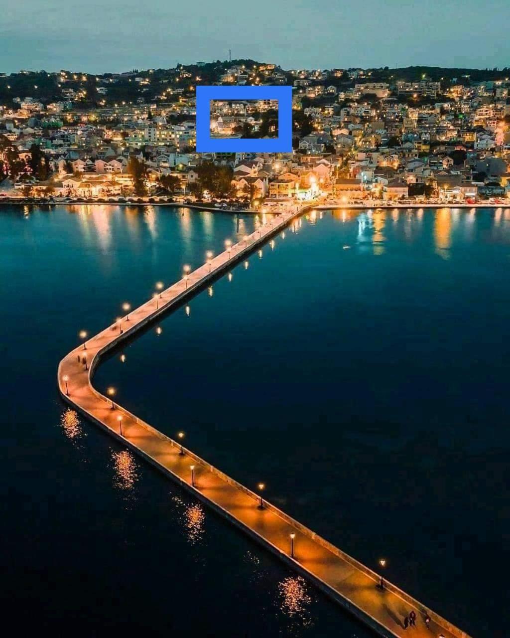 Blue Lagoon Luxury Apartment A3 アルゴストリオン エクステリア 写真
